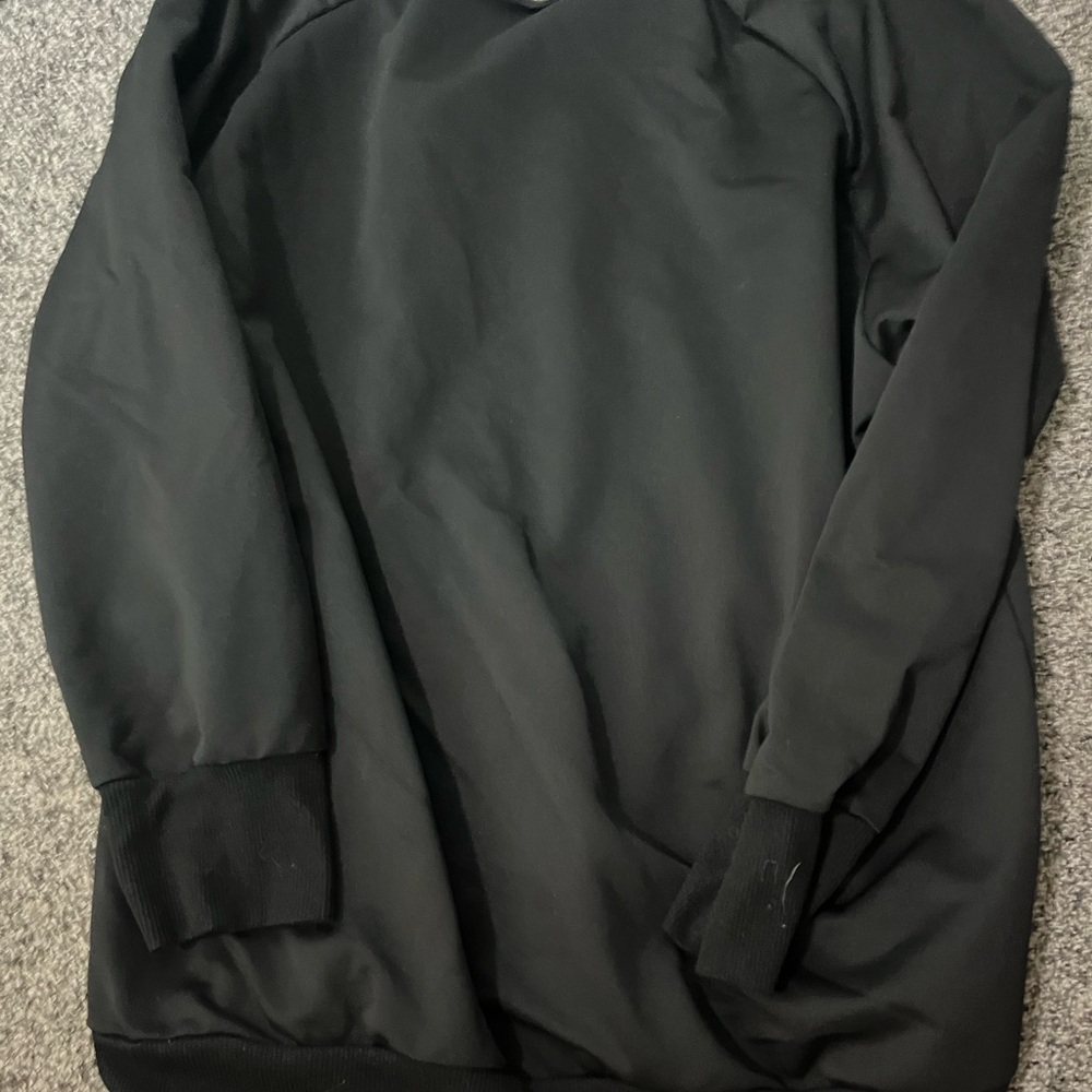 Black Long Sleeve Sweatshirt